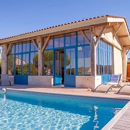 Le Vallon De Guerry Bed & Breakfast