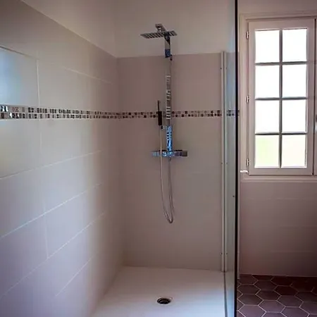 Le Vallon De Guerry Bed & Breakfast