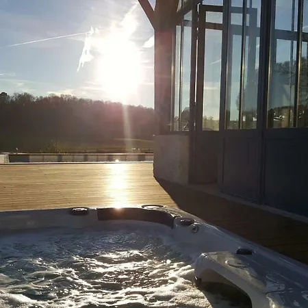 Le Vallon De Guerry ベッド・アンド・ブレックファスト