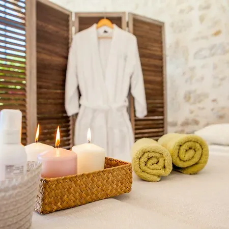 ベッド・アンド・ブレックファスト Le Vallon De Guerry 3*