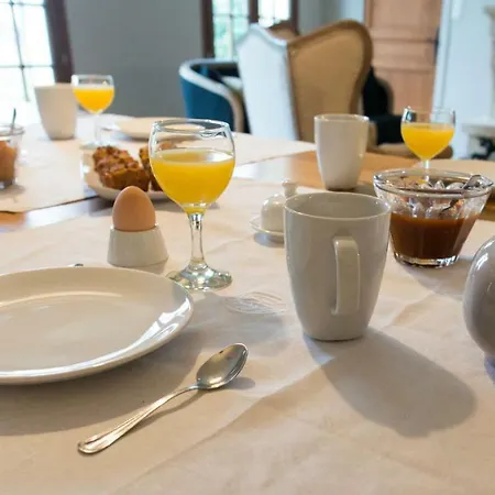 Couette-café Le Vallon De Guerry 4*