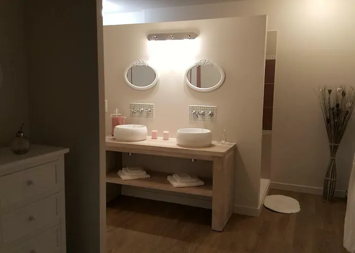 ベッド・アンド・ブレックファスト Le Vallon De Guerry